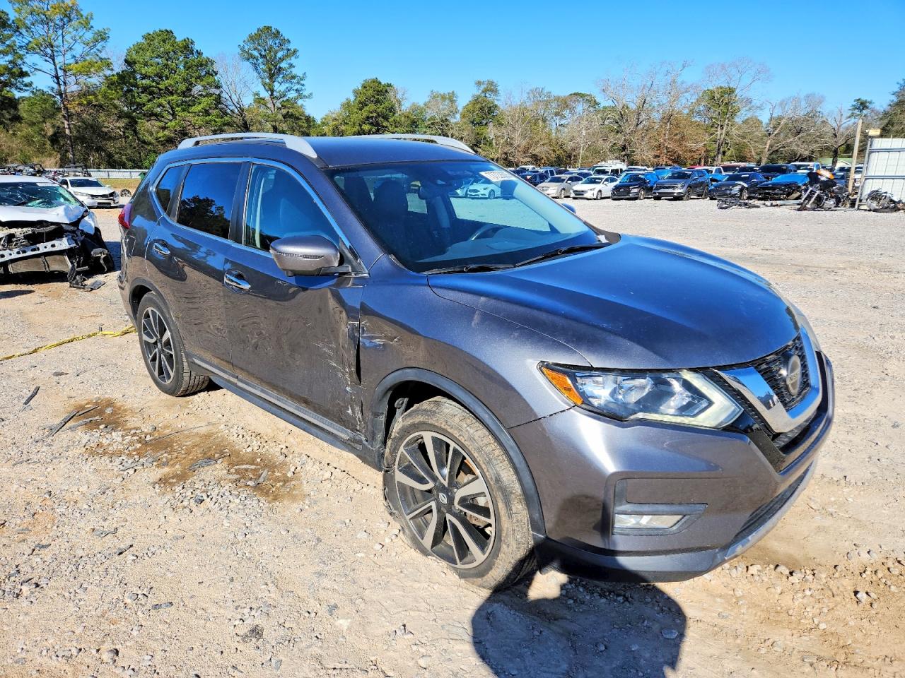 Nissan Rogue S