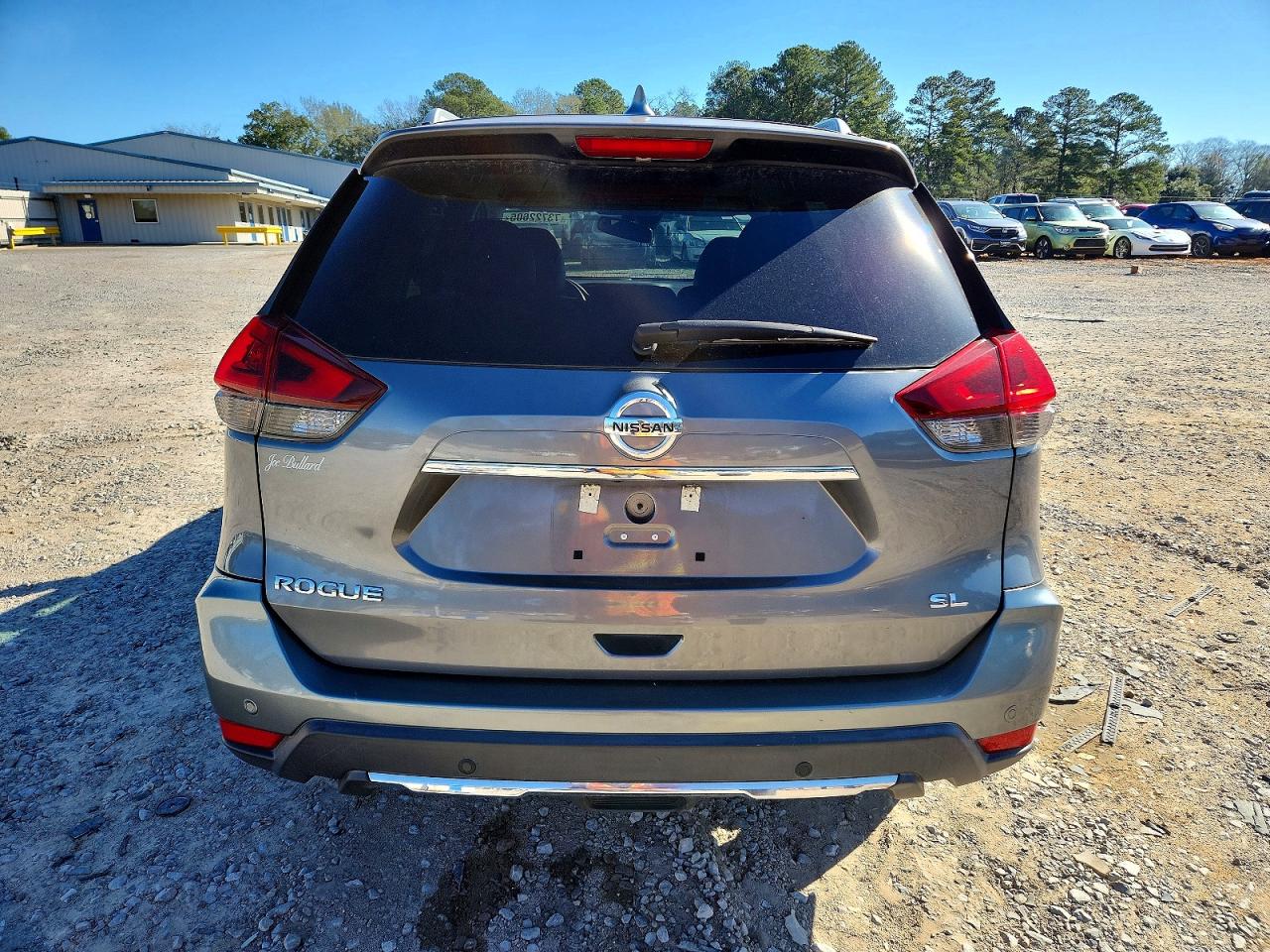 Nissan Rogue S