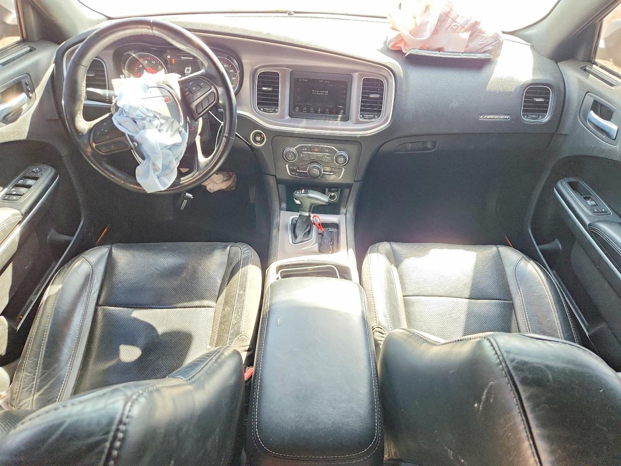 Dodge Charger Sxt