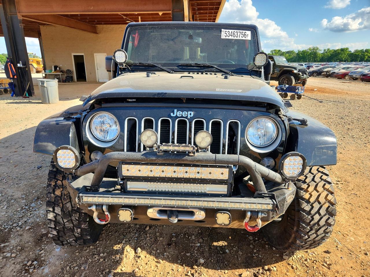 Jeep Wrangler Sahara