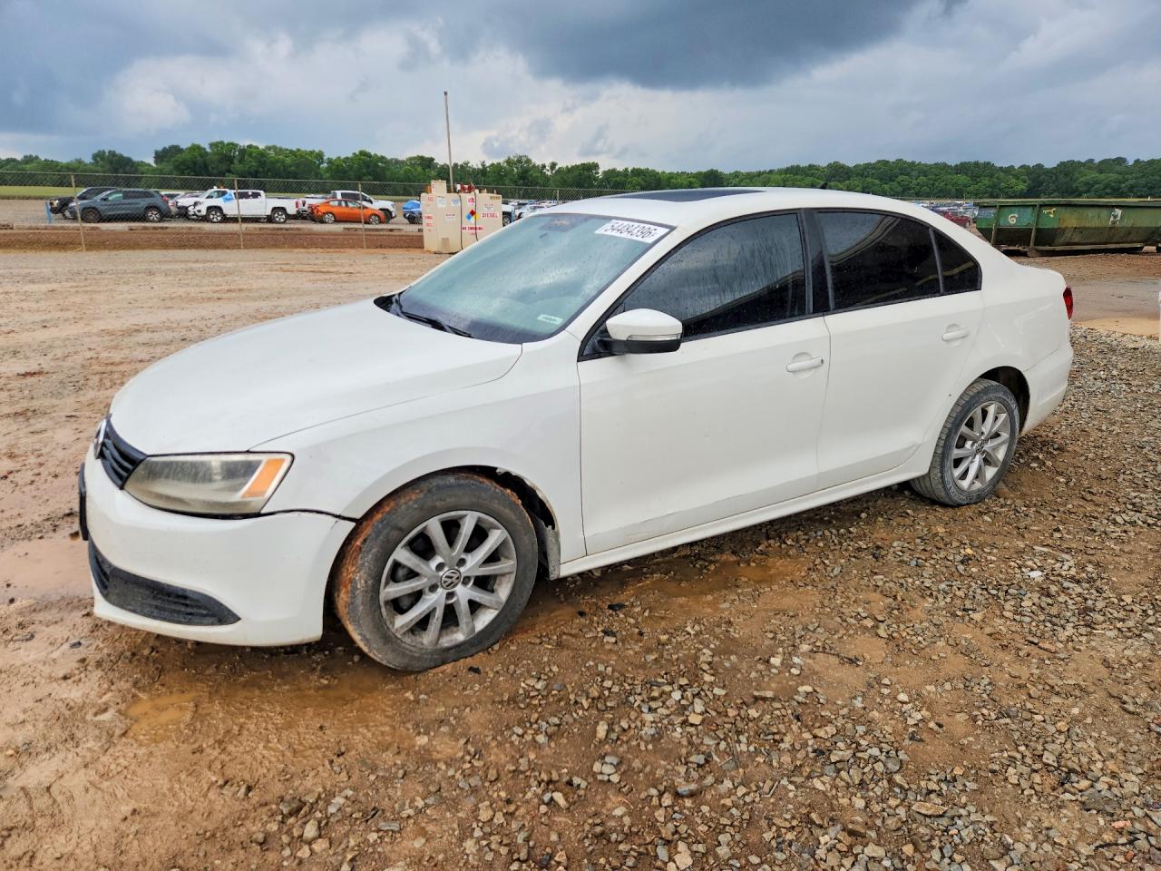 Salvage Volkswagen Jetta Image