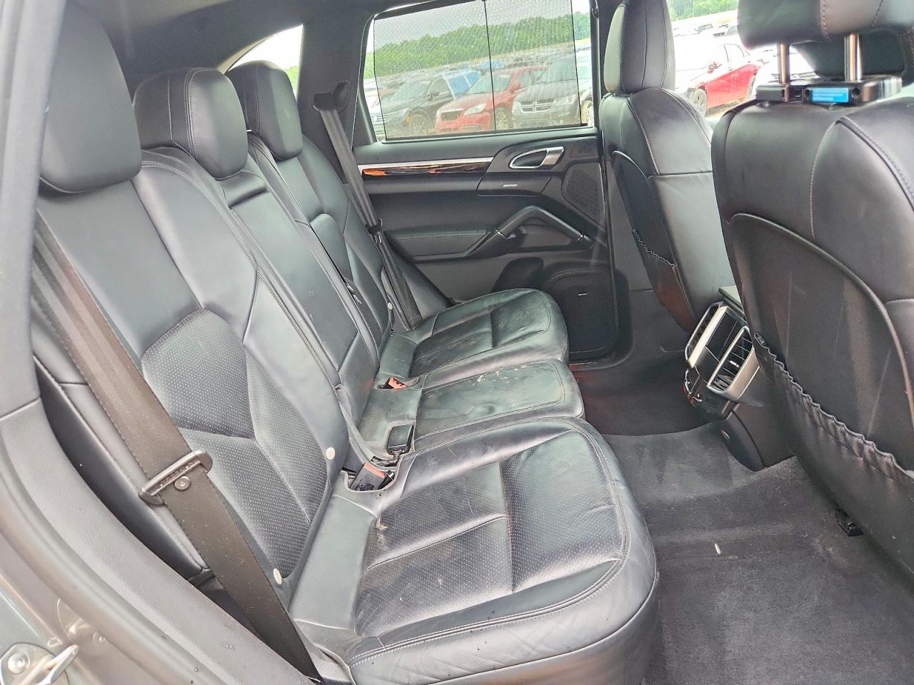 Porsche Cayenne S