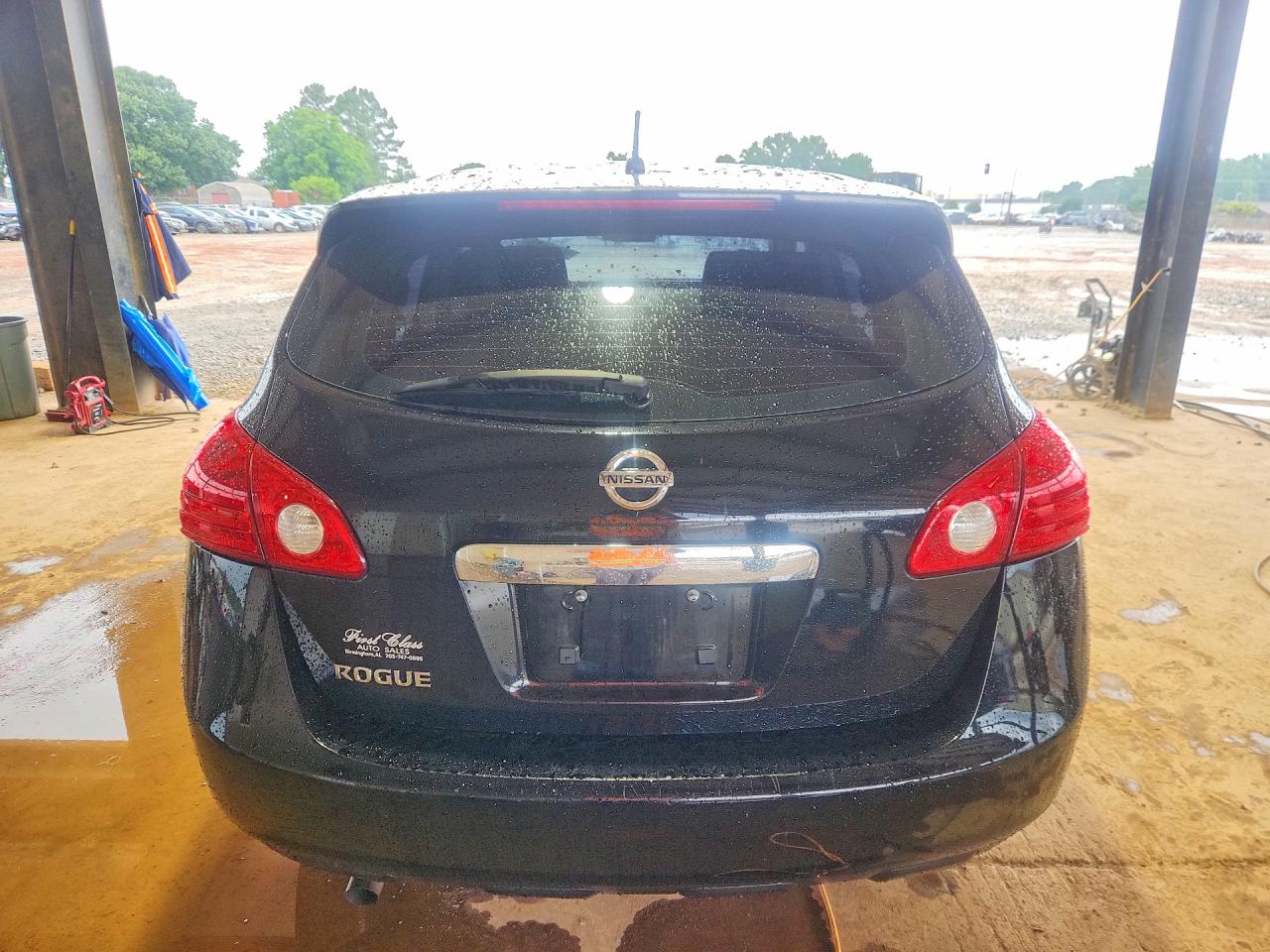Nissan Rogue S