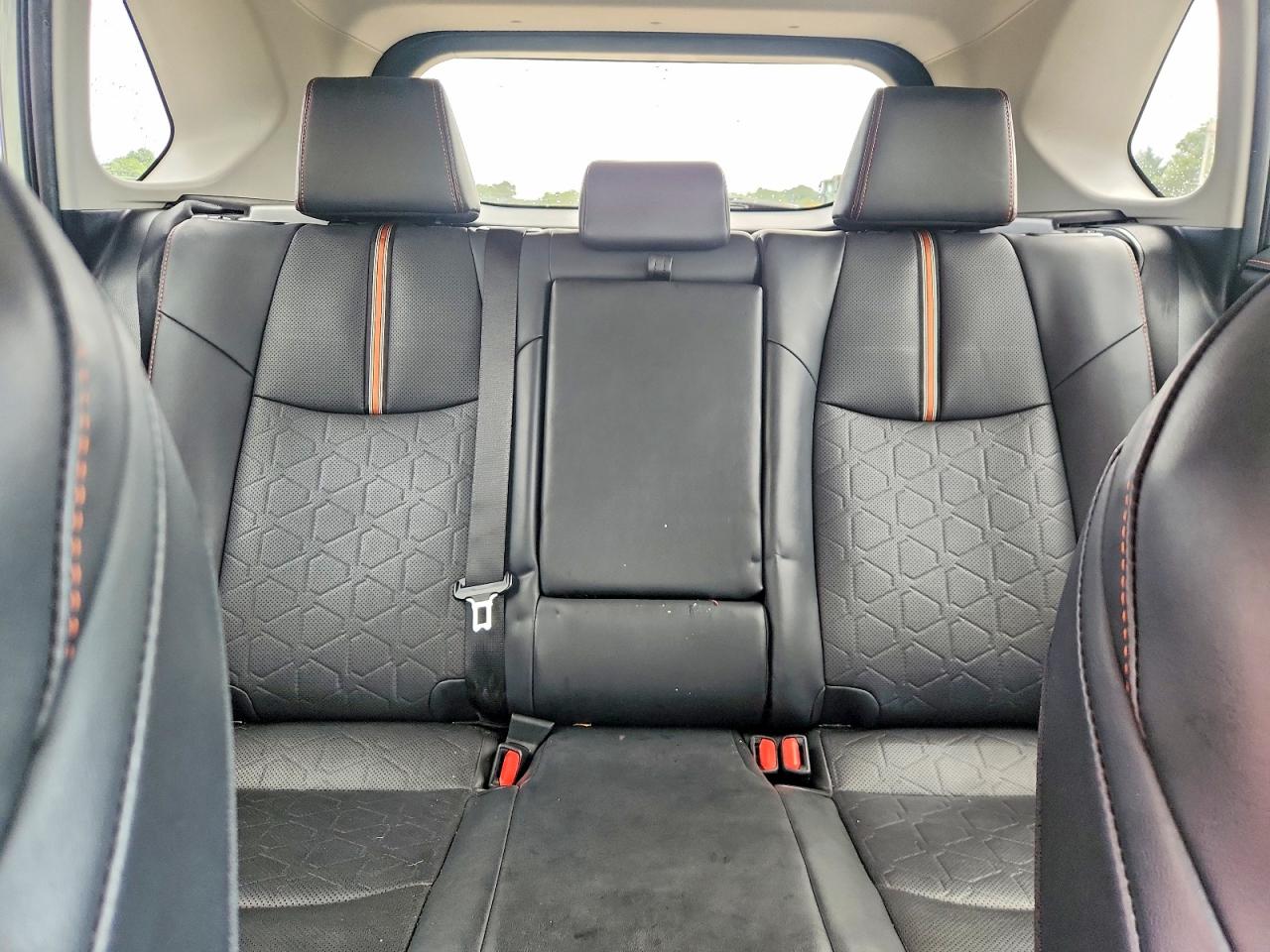 Toyota RAV4 Adventure