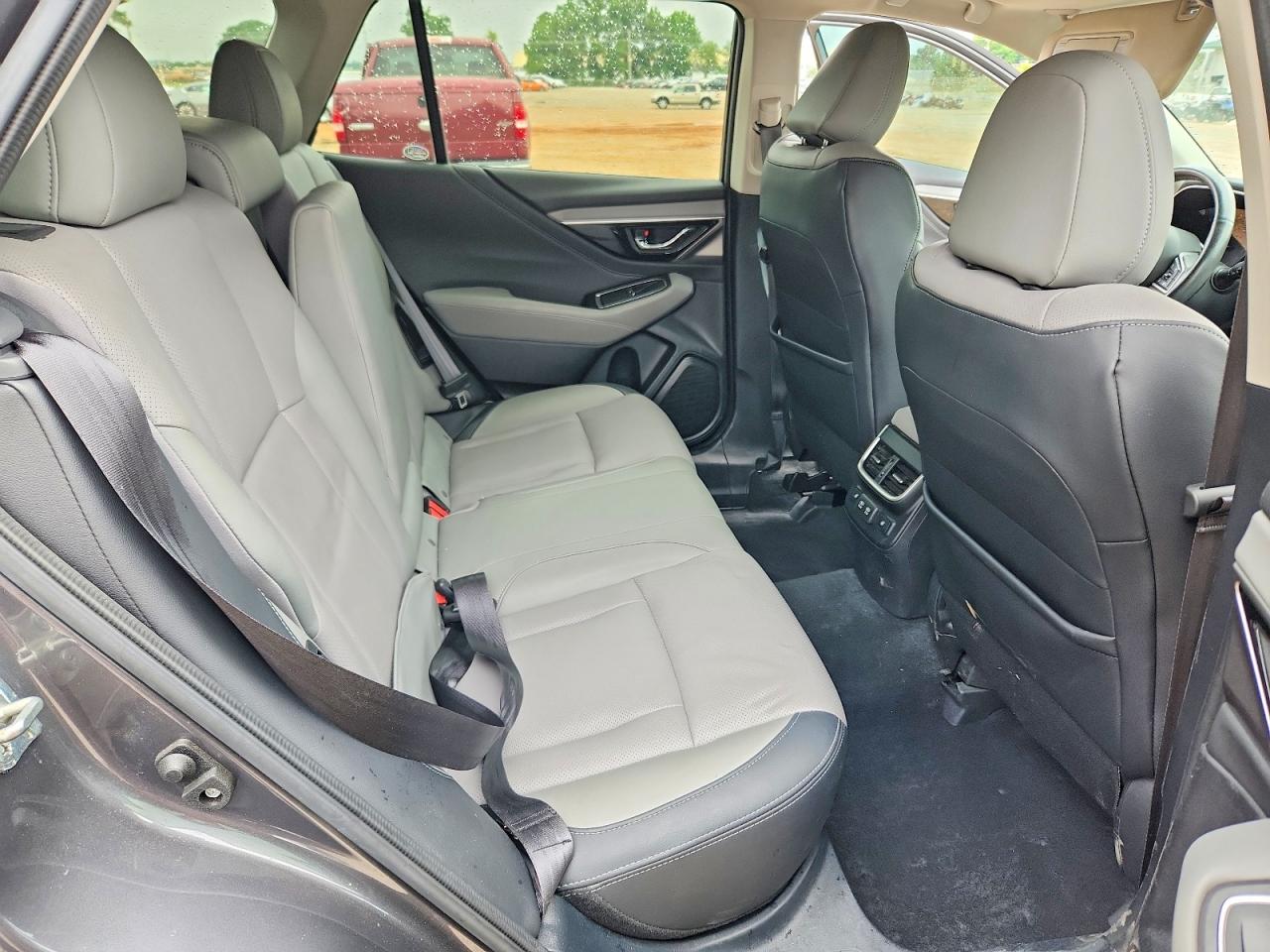 Subaru Outback Limited