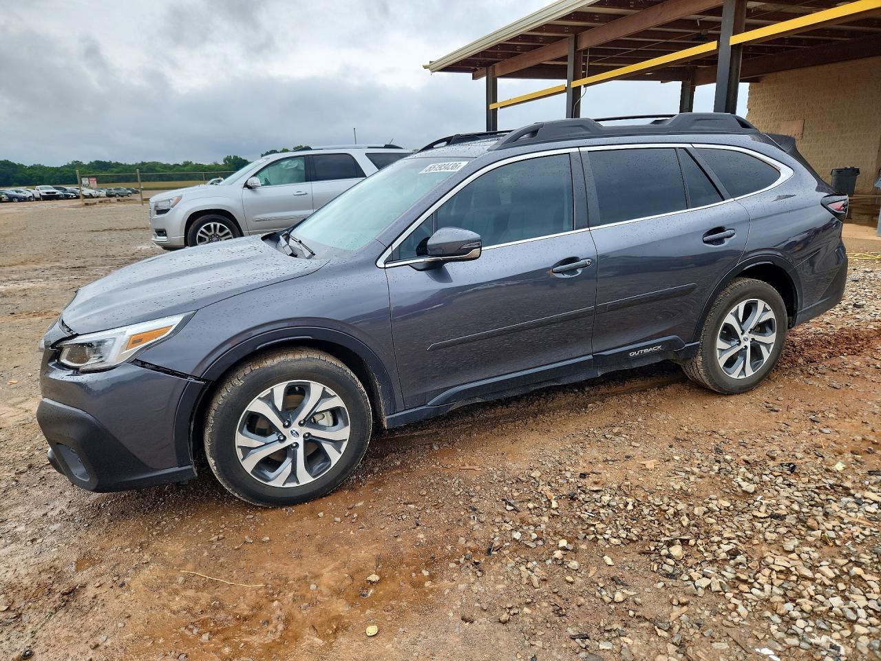 Salvage Subaru Outback Image