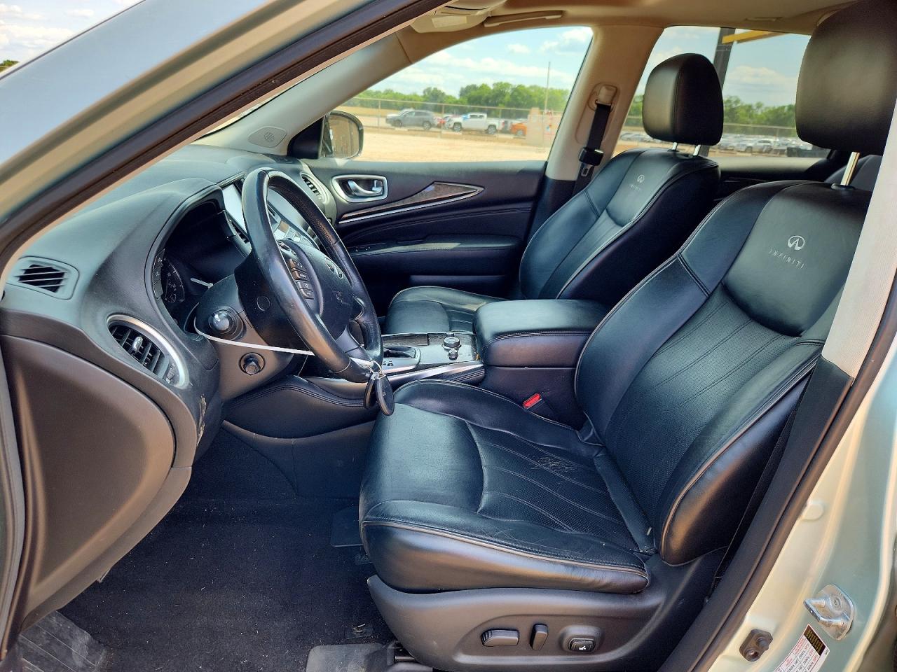 INFINITI Qx Base