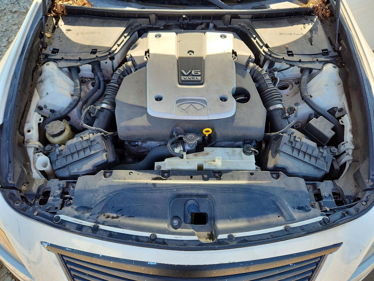 INFINITI G37 X