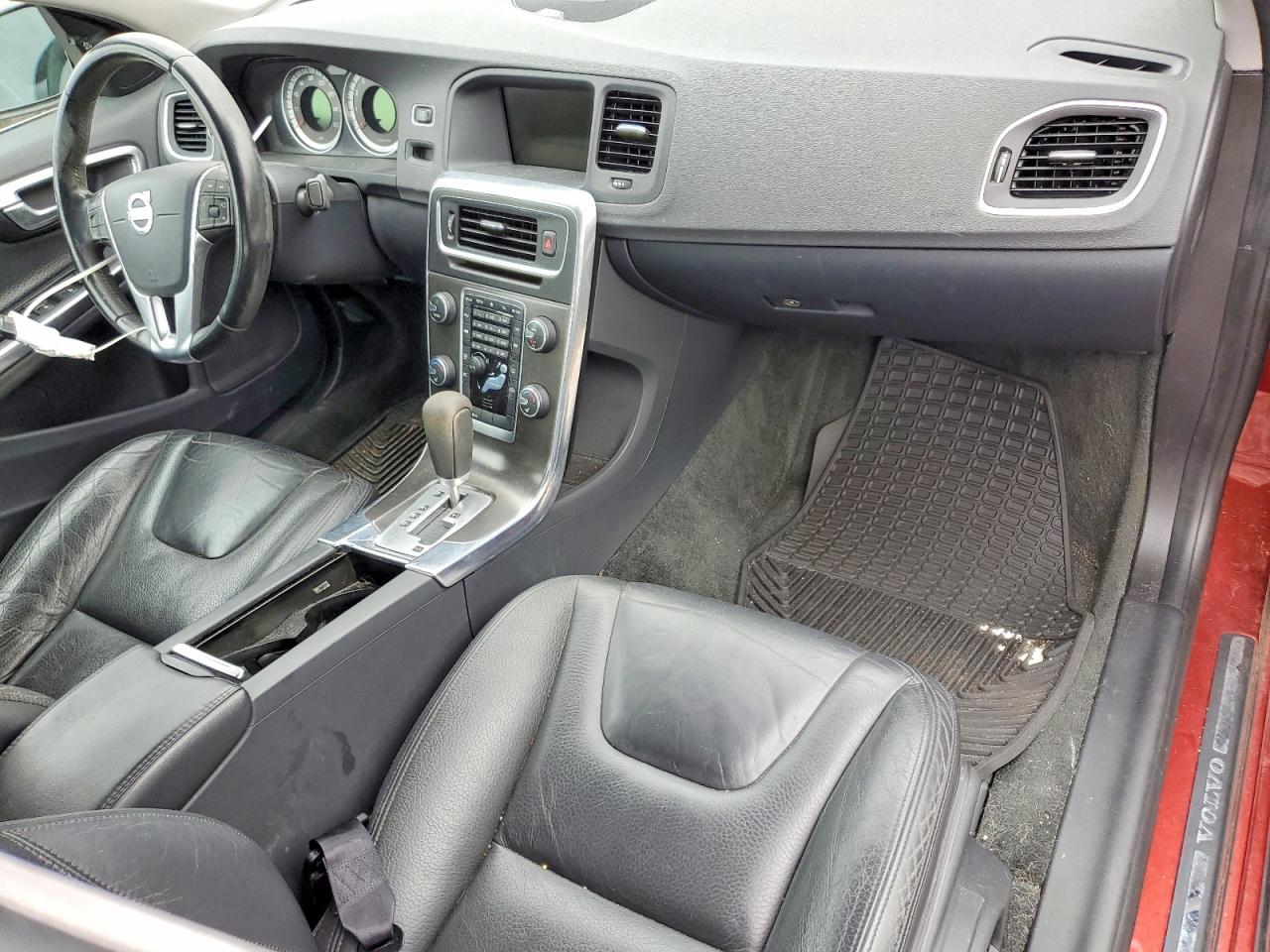 Volvo S60 T5