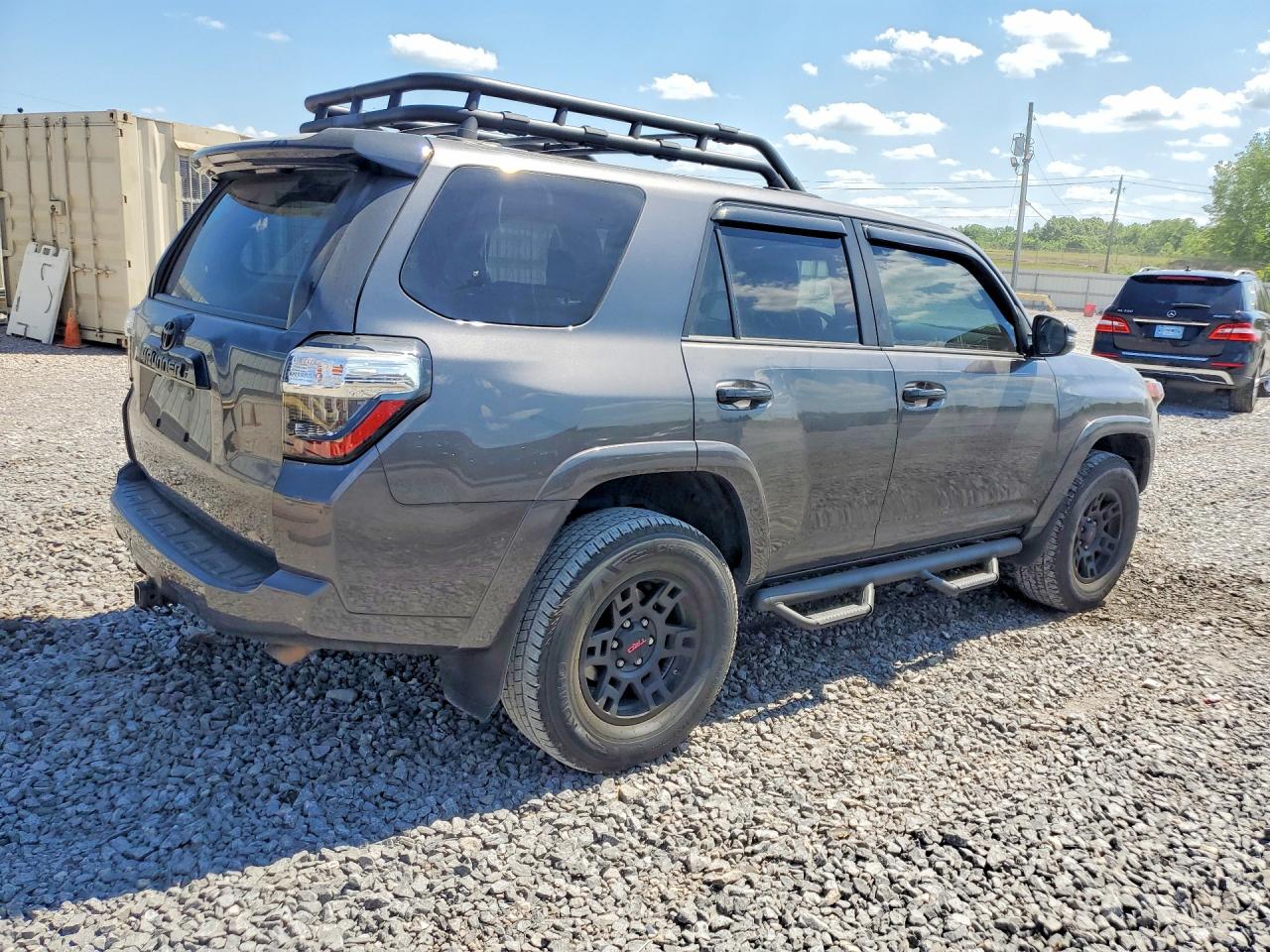 Toyota 4Runner Venture Edition