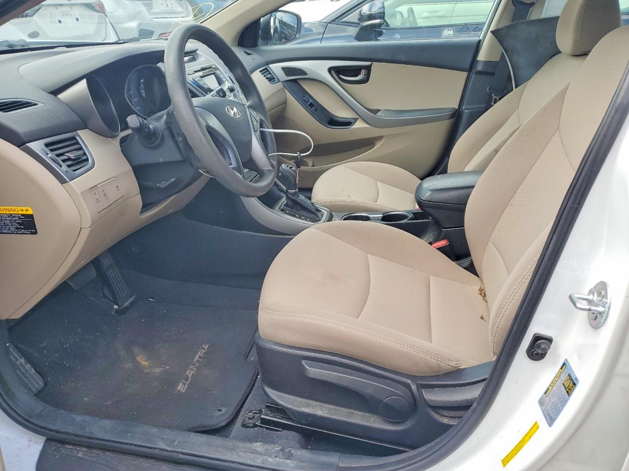 Hyundai ELANTRA Se