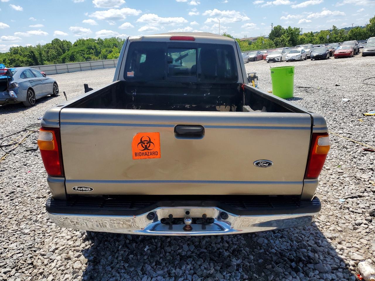 Ford Ranger Super Cab