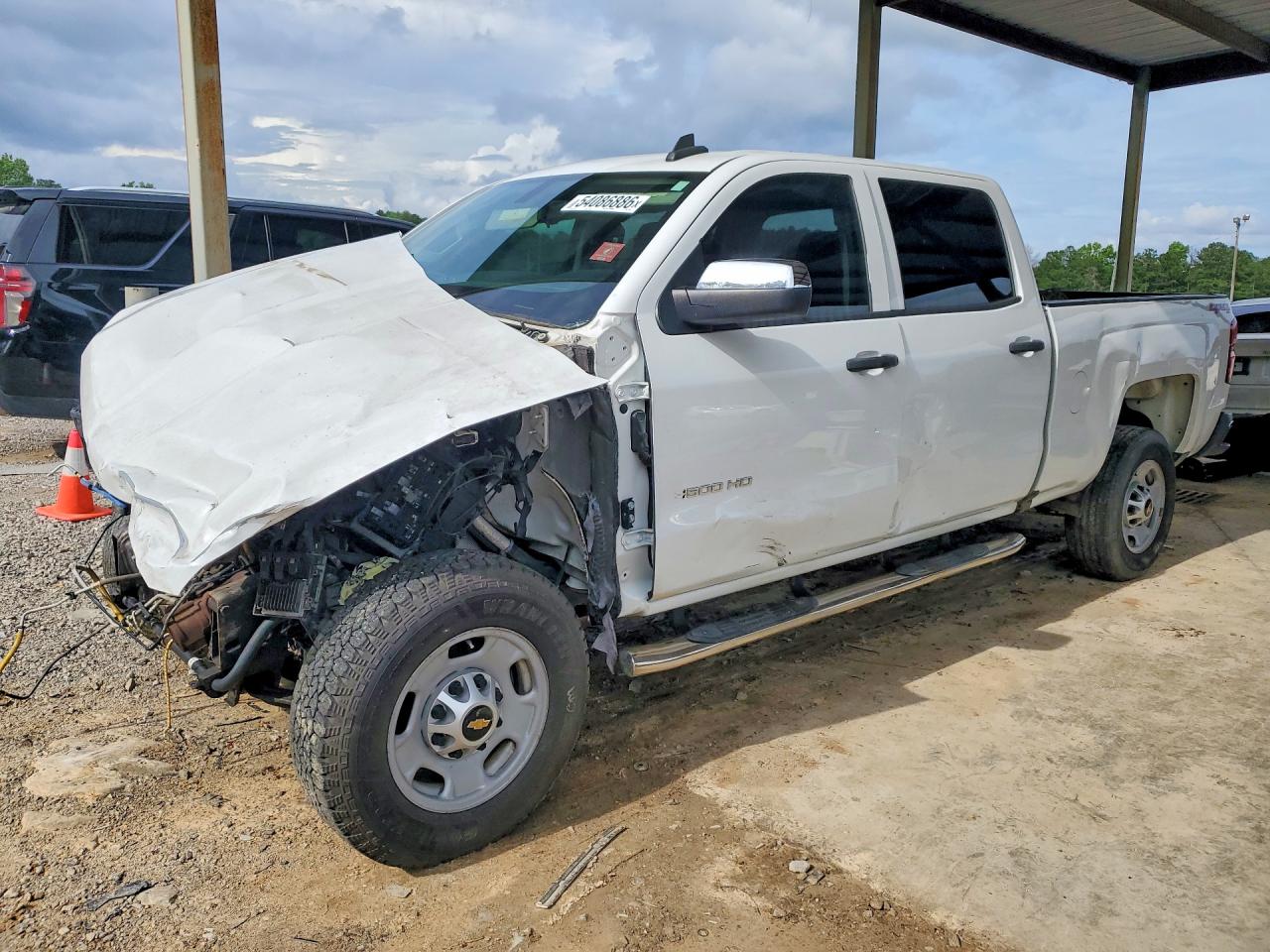 Salvage Chevrolet Silverado Image
