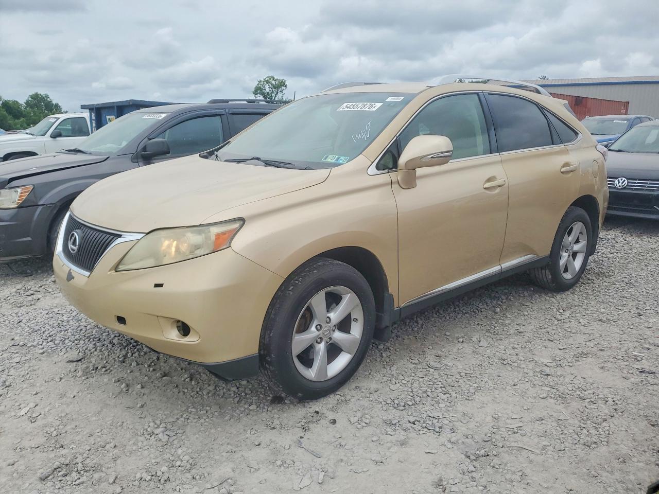 Salvage Lexus RX Image