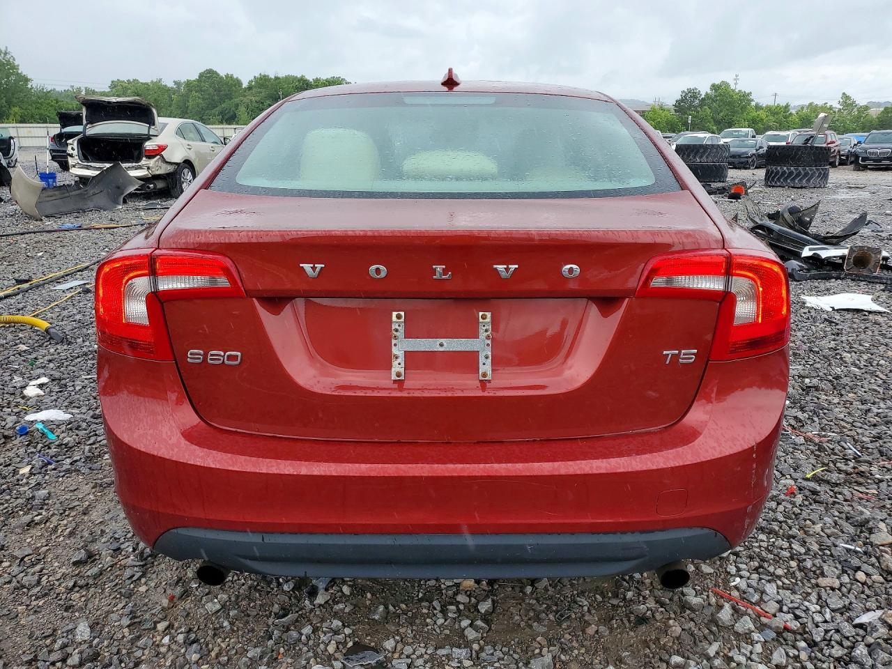 Volvo S60 T5