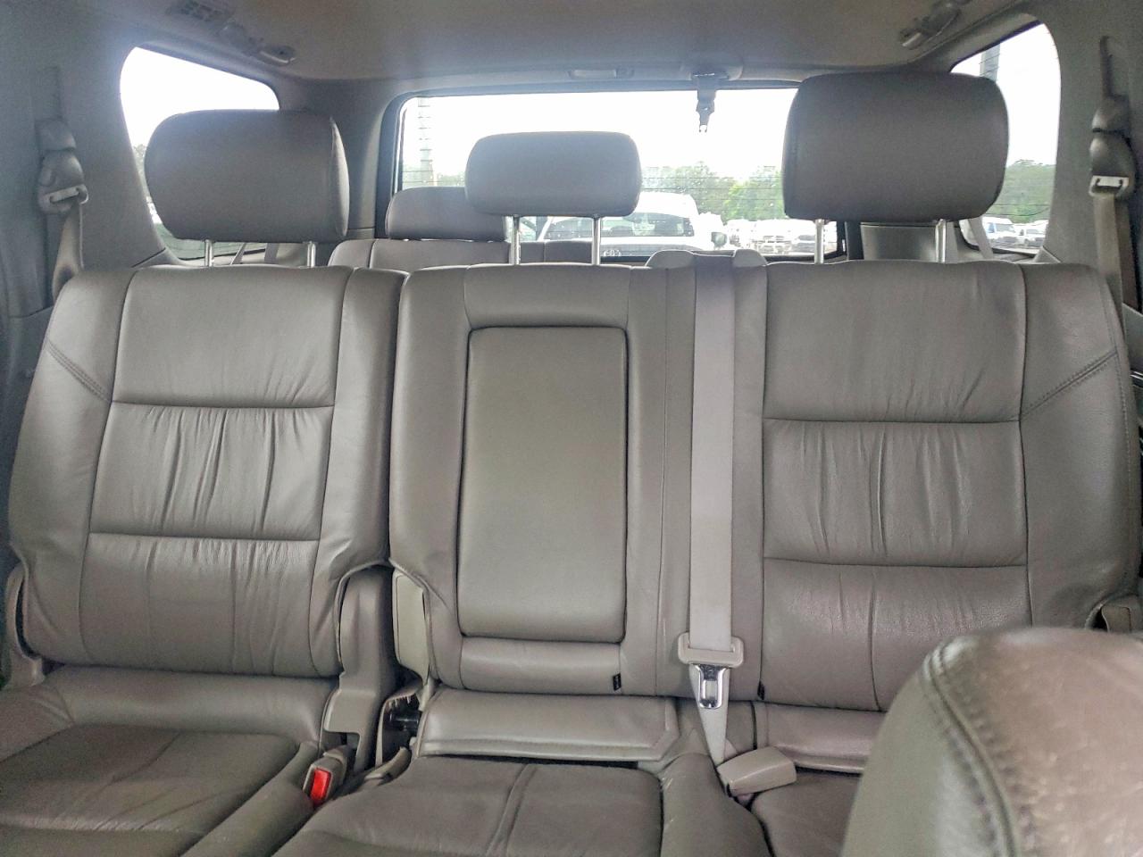 Toyota Sequoia