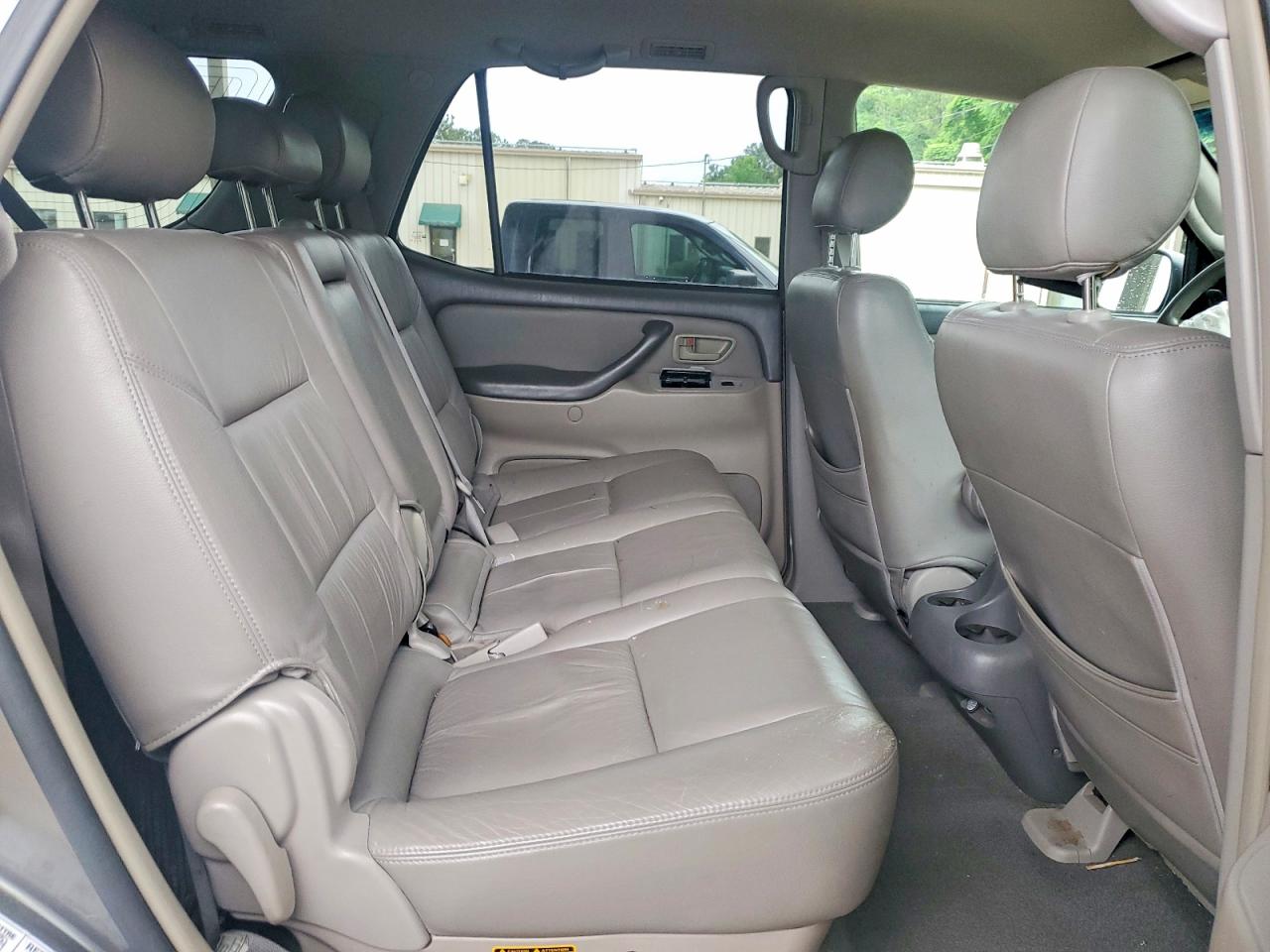 Toyota Sequoia