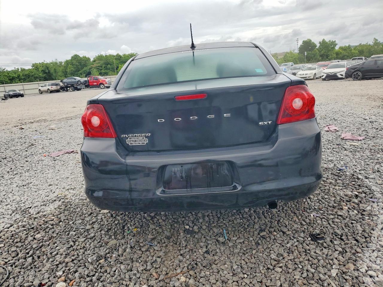 Dodge Avenger Sxt