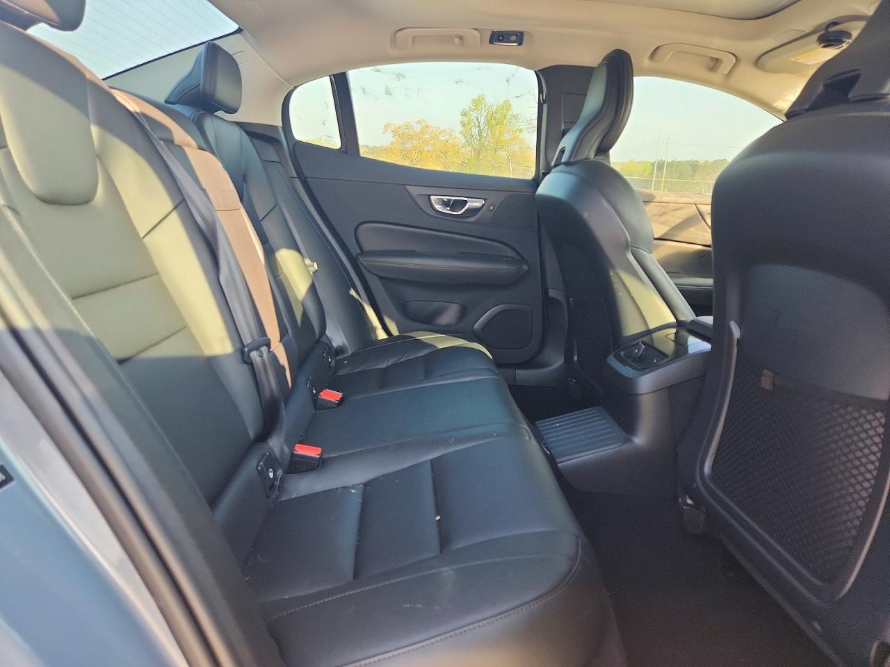 Volvo S60 T8 Recharge R-design Expressio