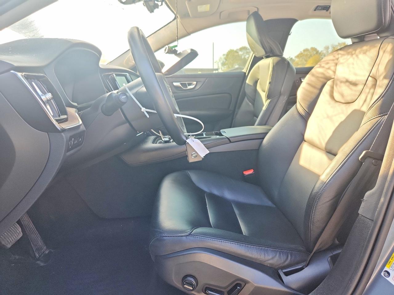 Volvo S60 T8 Recharge R-design Expressio