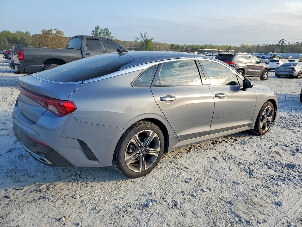 Kia K5 Ex