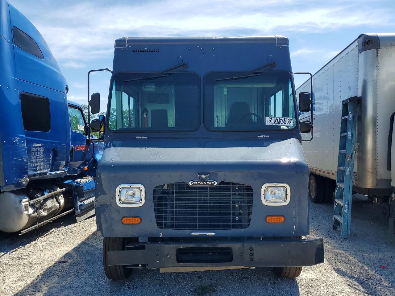 Freightliner Mt45 Chassis