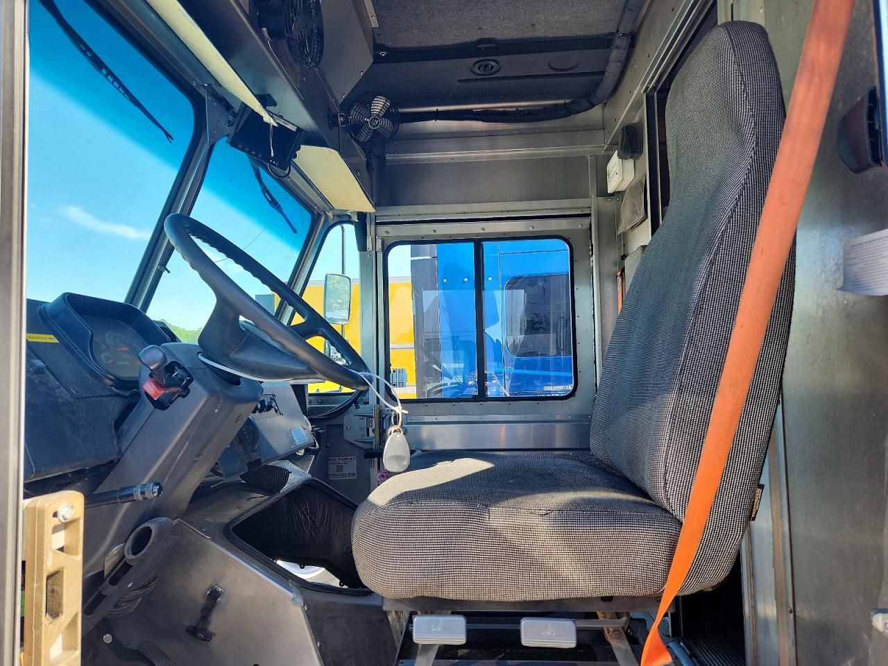 Freightliner Mt45 Chassis