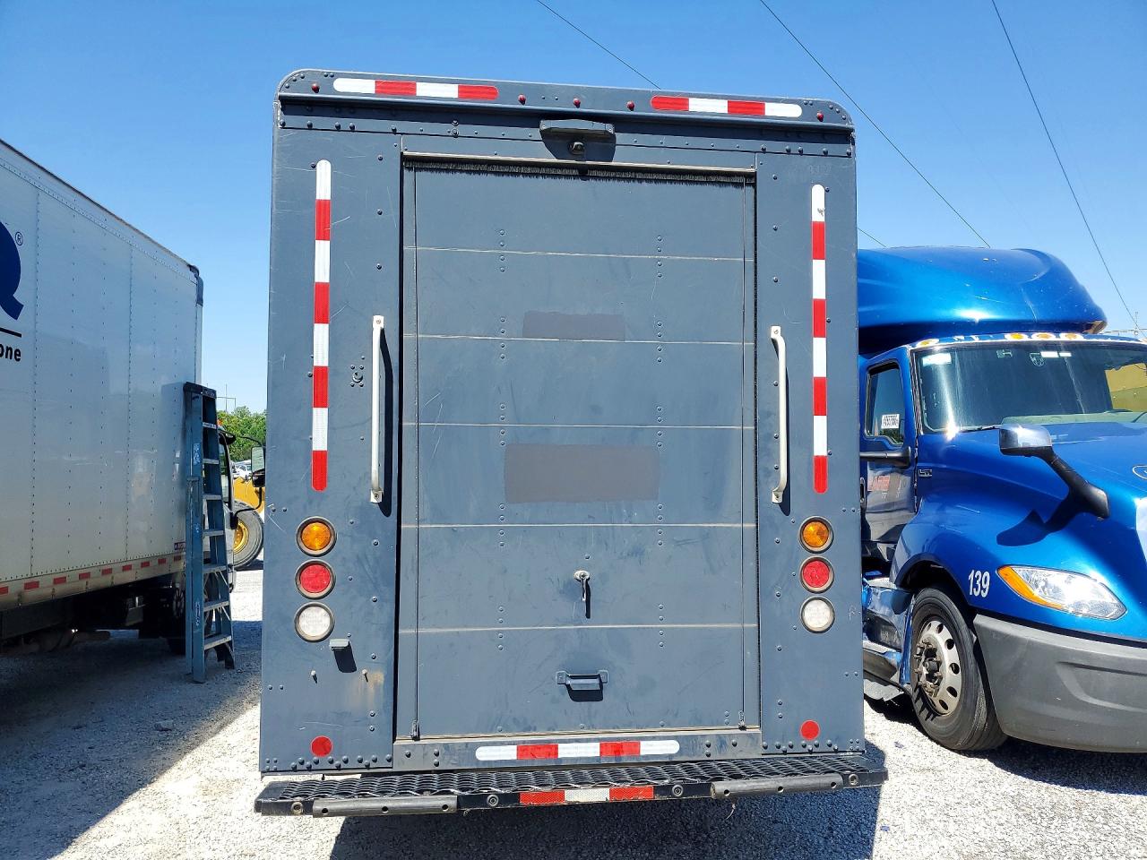 Freightliner Mt45 Chassis