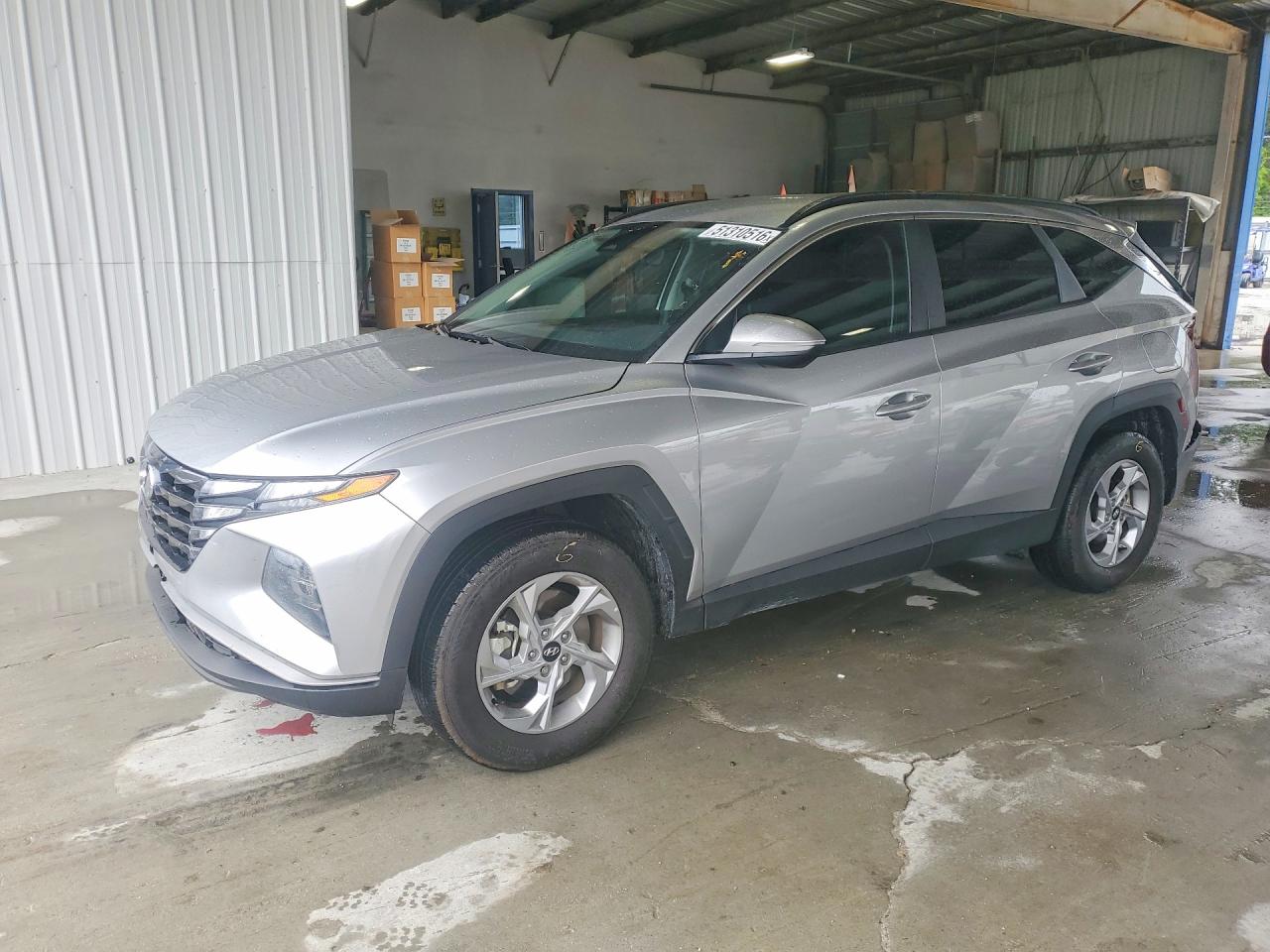 Salvage Hyundai TUCSON Image