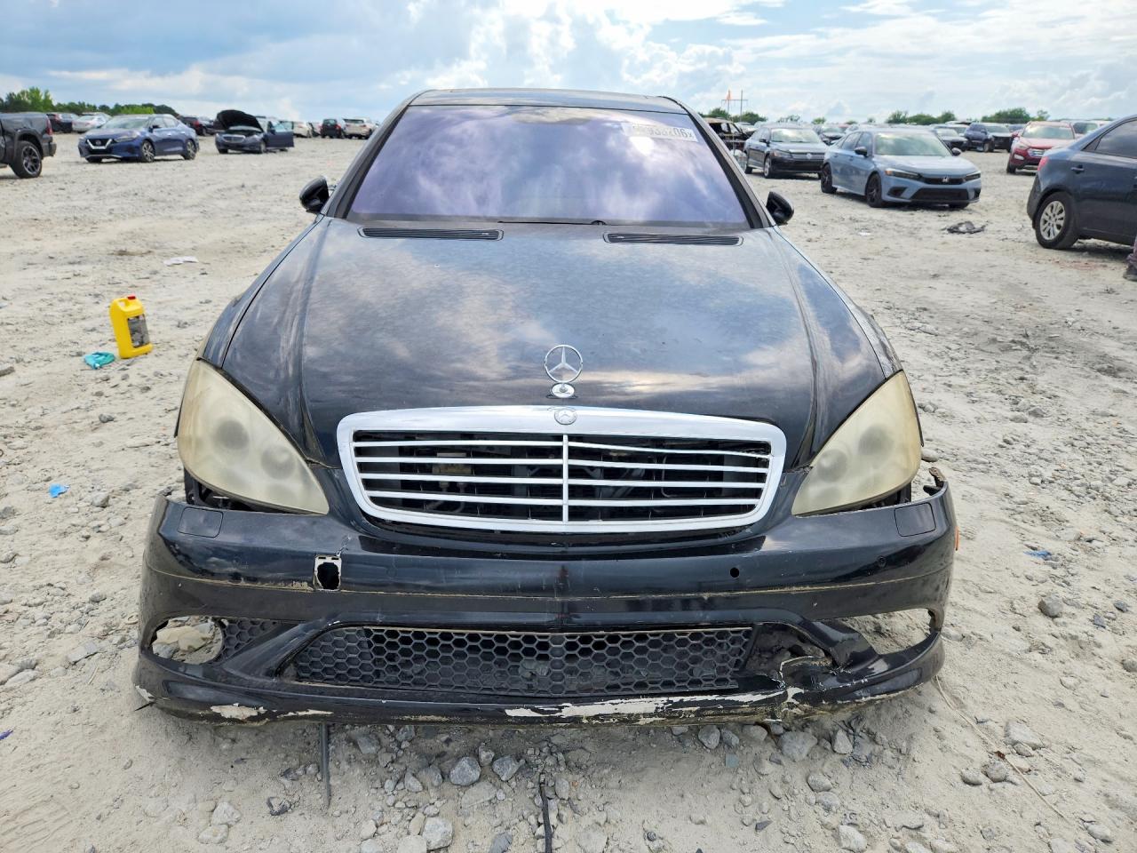 Mercedes-Benz S-Class 550