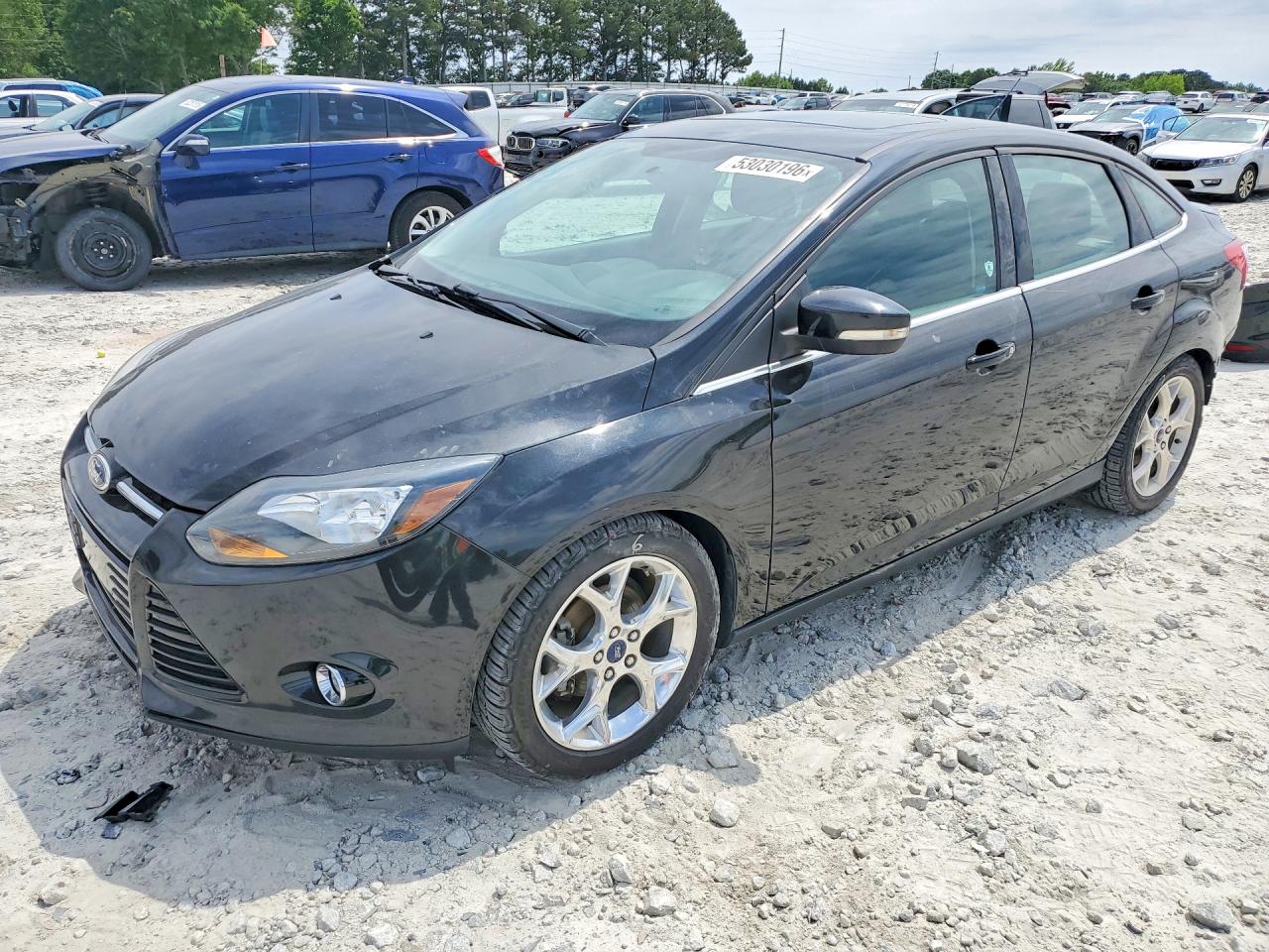 Salvage Ford Focus Image