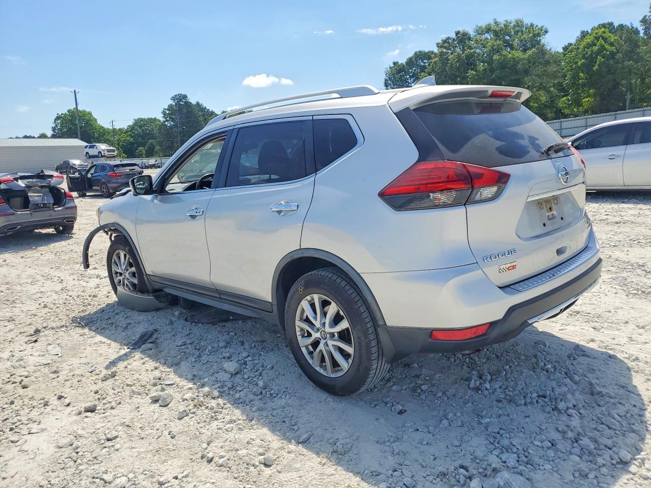 Nissan Rogue Sv