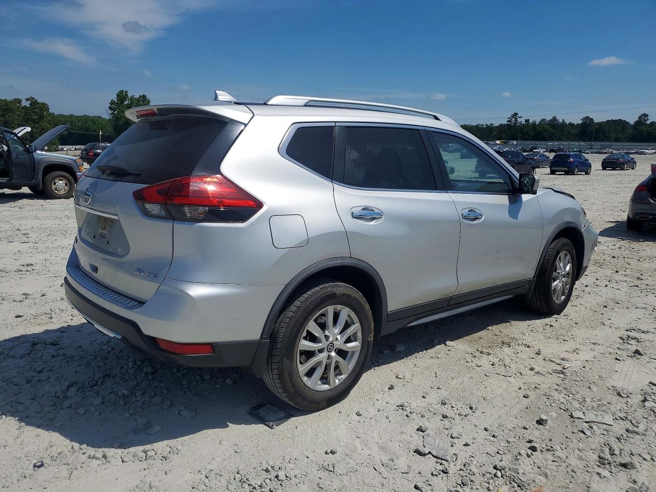 Nissan Rogue Sv