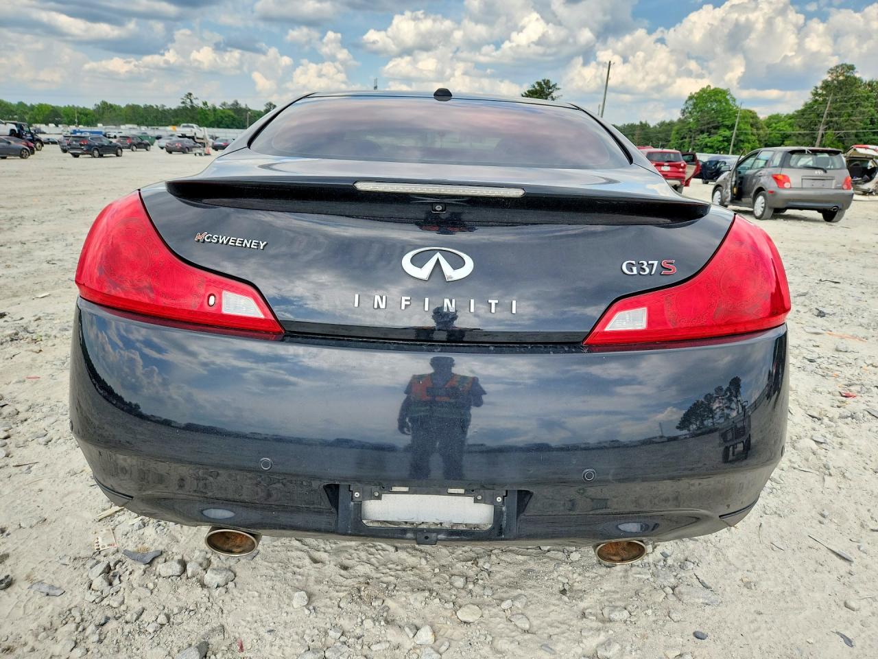 INFINITI G37 Coupe Journey