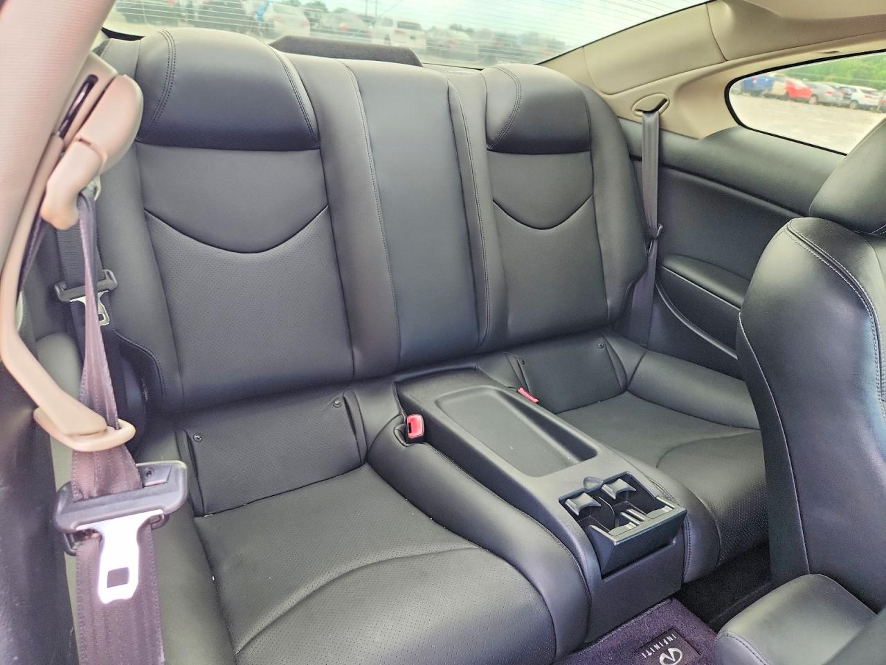 INFINITI G37 Coupe Journey