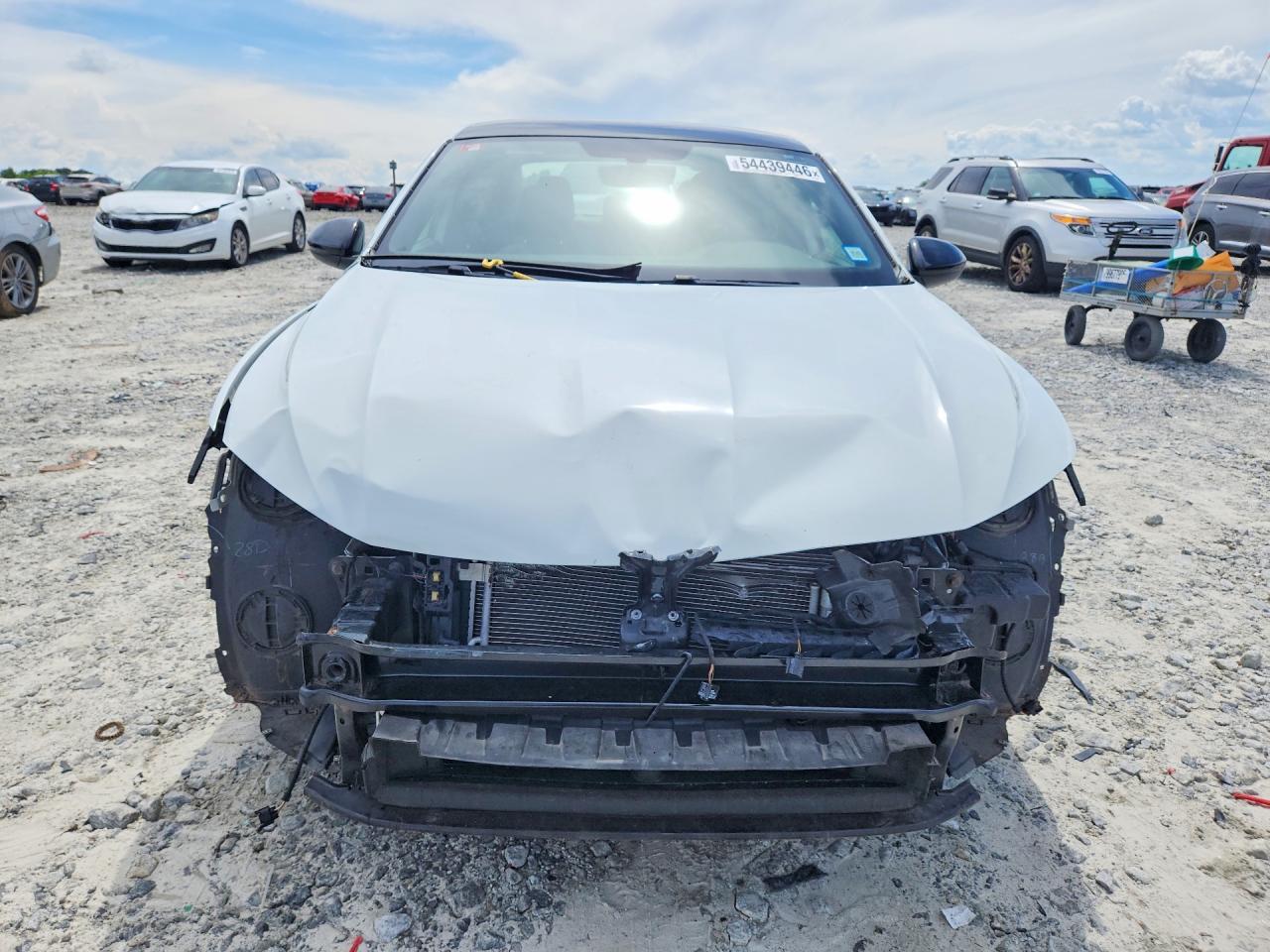 Volkswagen Jetta S