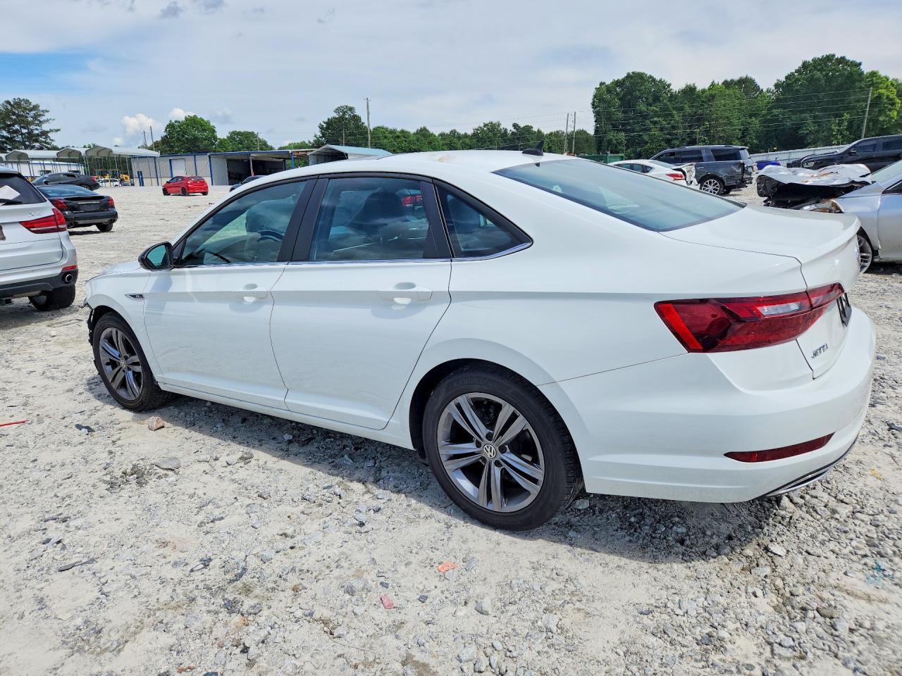 Volkswagen Jetta S