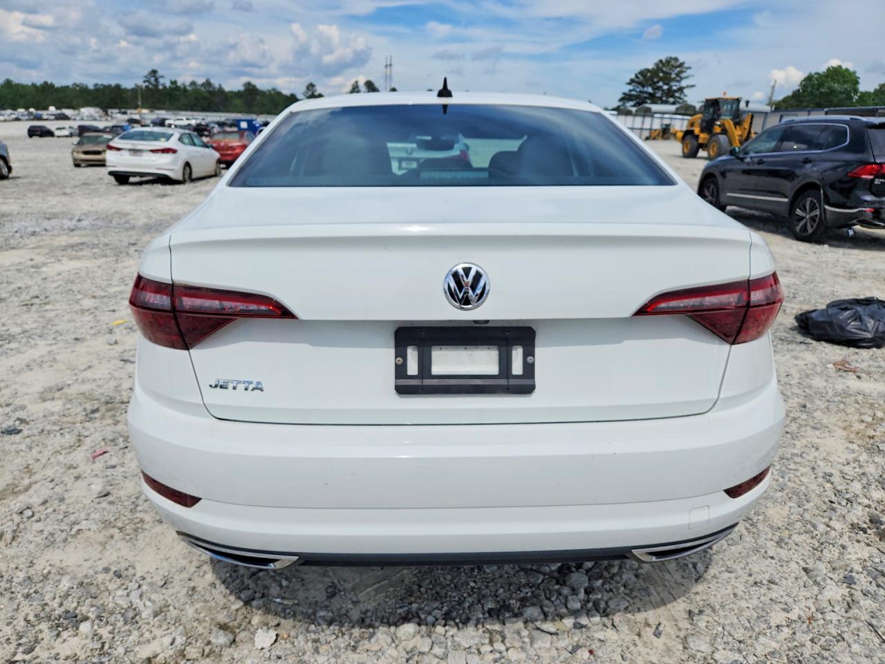 Volkswagen Jetta S