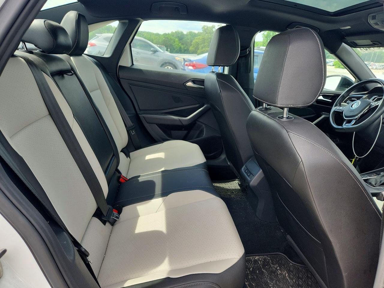 Volkswagen Jetta S