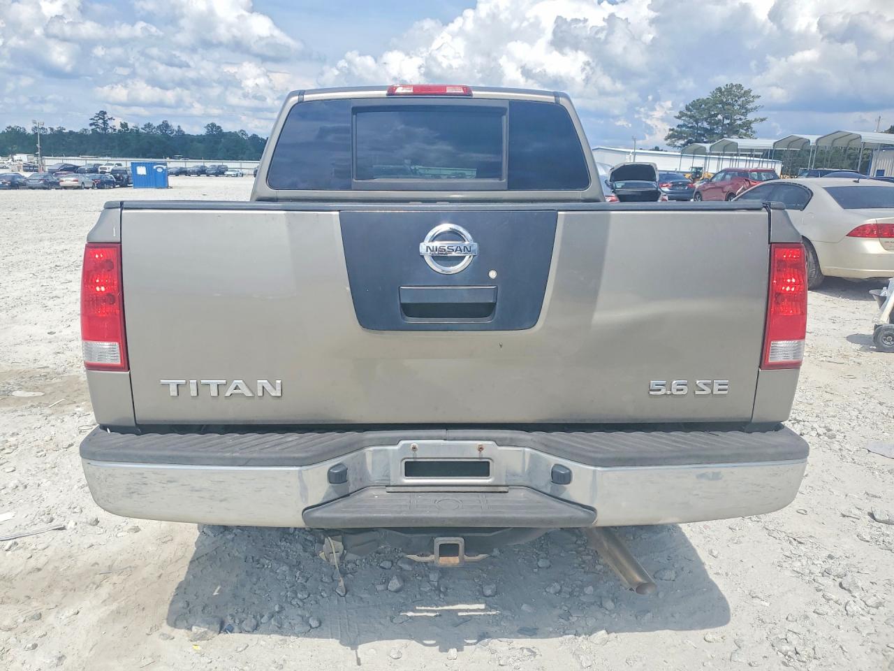 Nissan Titan Xe