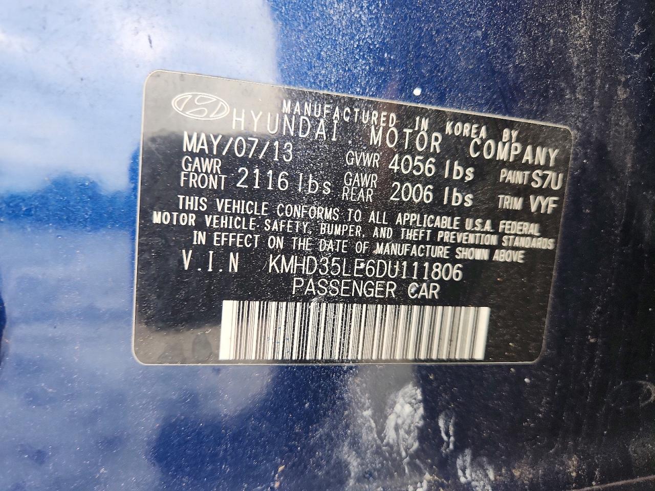 Hyundai ELANTRA Base