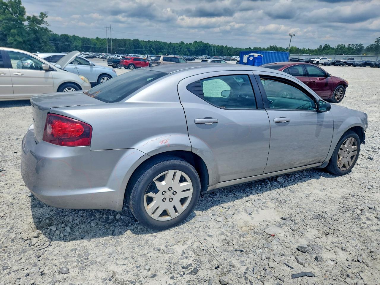 Dodge Avenger Se