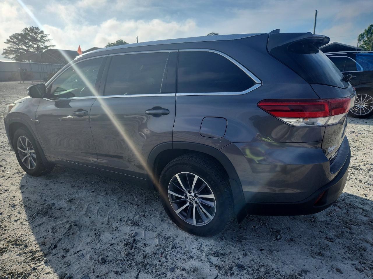 Toyota Highlander Xle