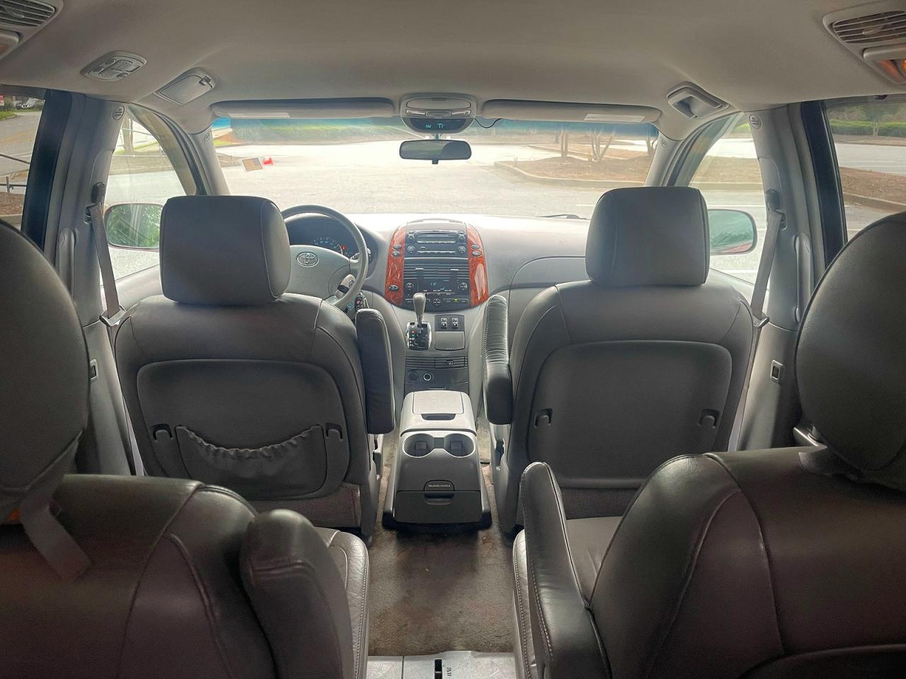 Toyota Sienna Xle 7 Passenger