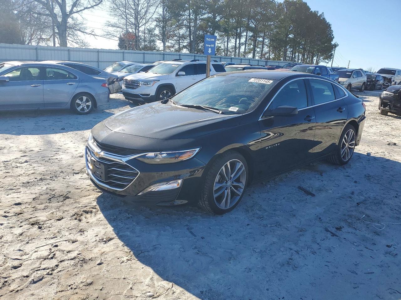 Salvage Chevrolet Malibu Image