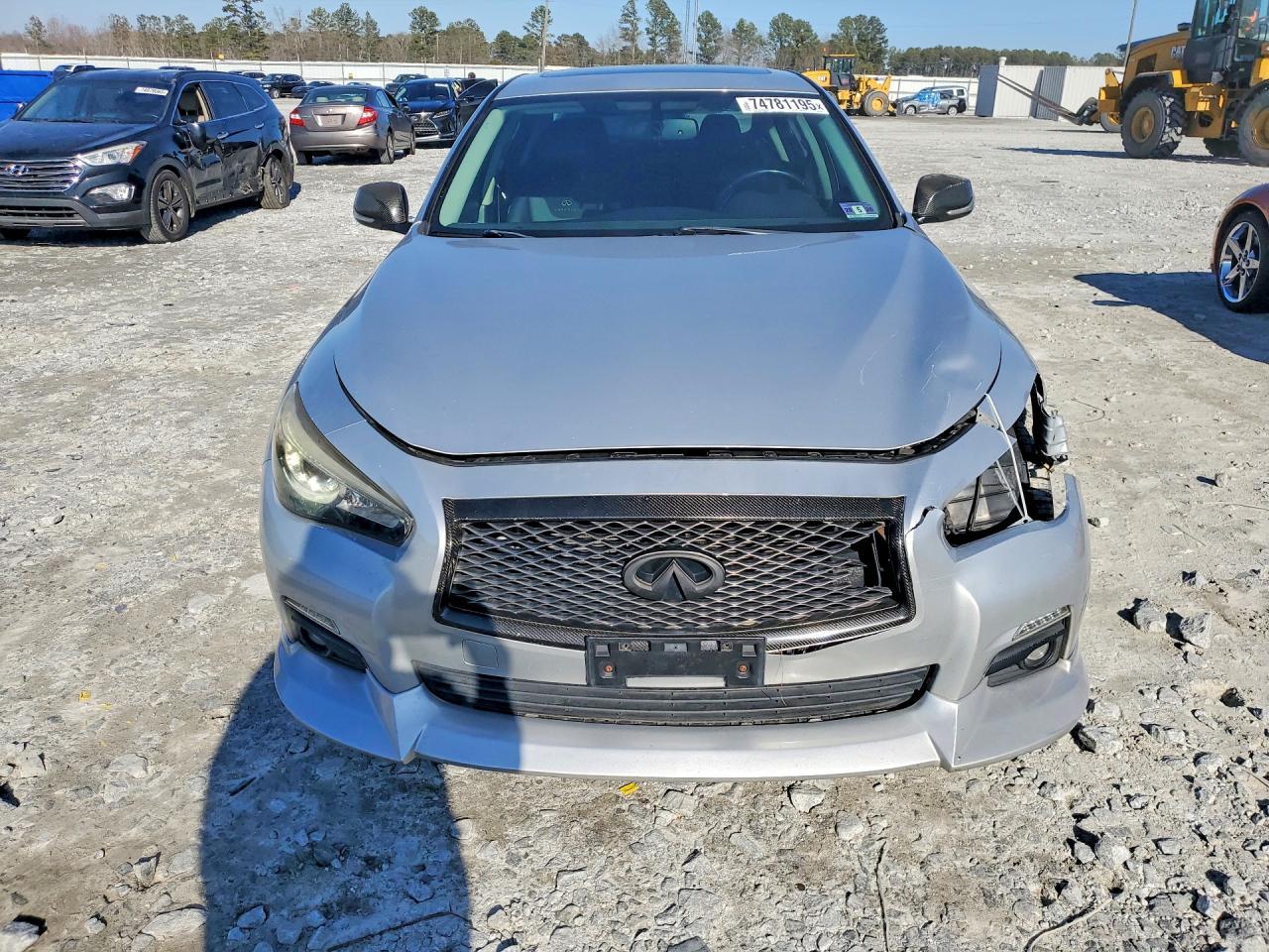 INFINITI Q50 Base