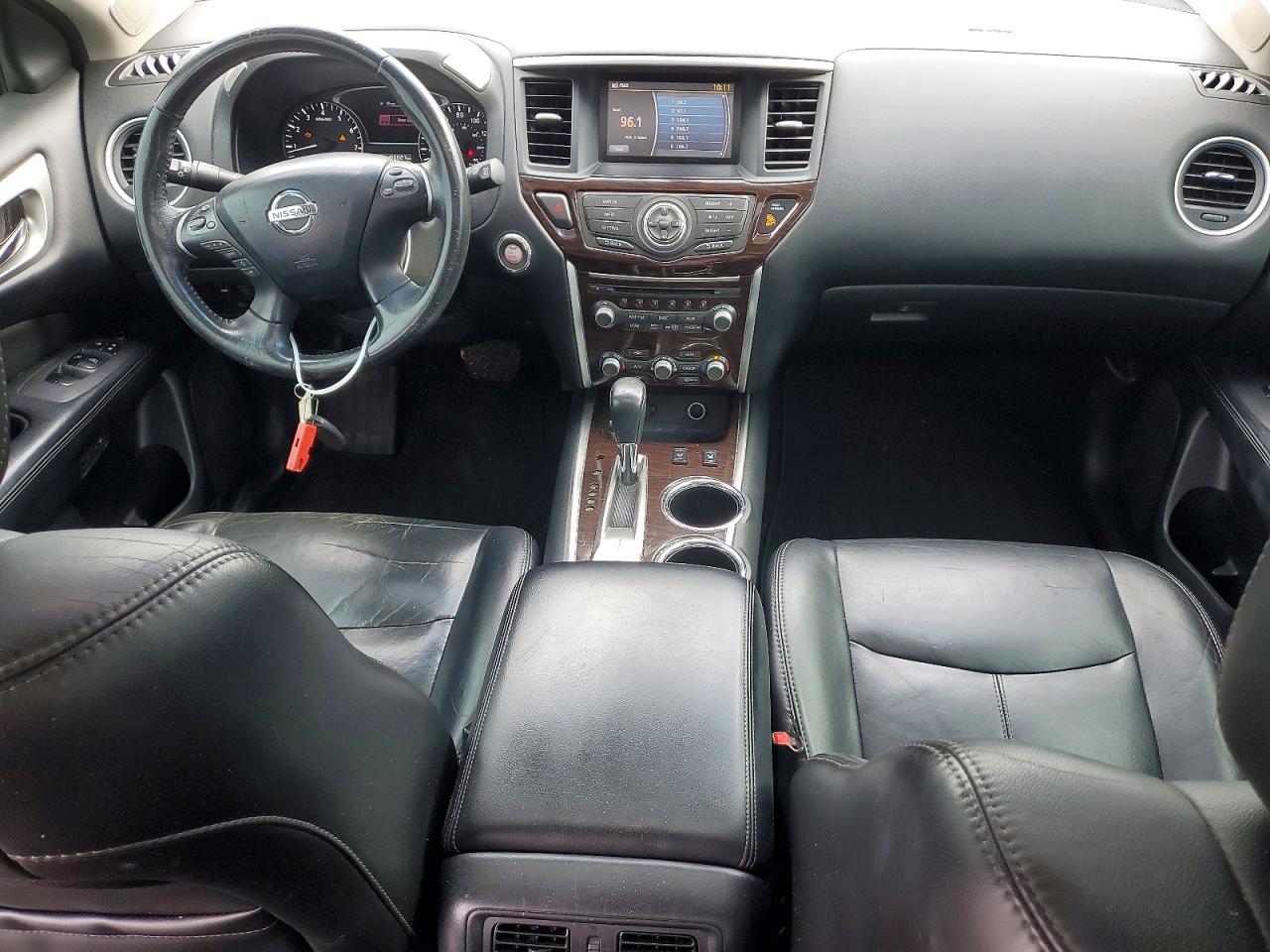 Nissan Pathfinder Sl