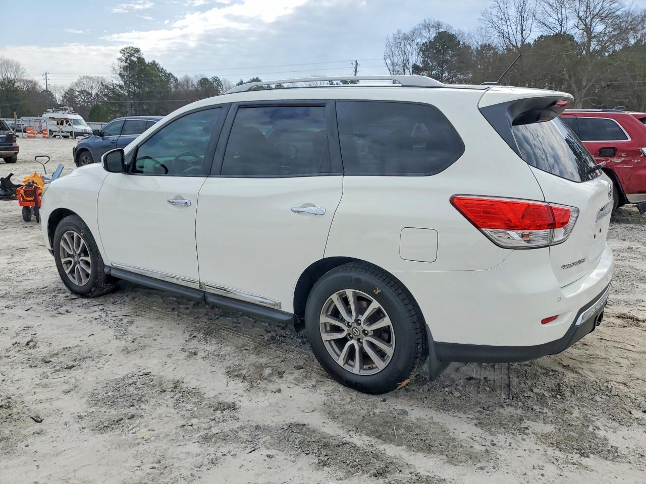 Nissan Pathfinder Sl