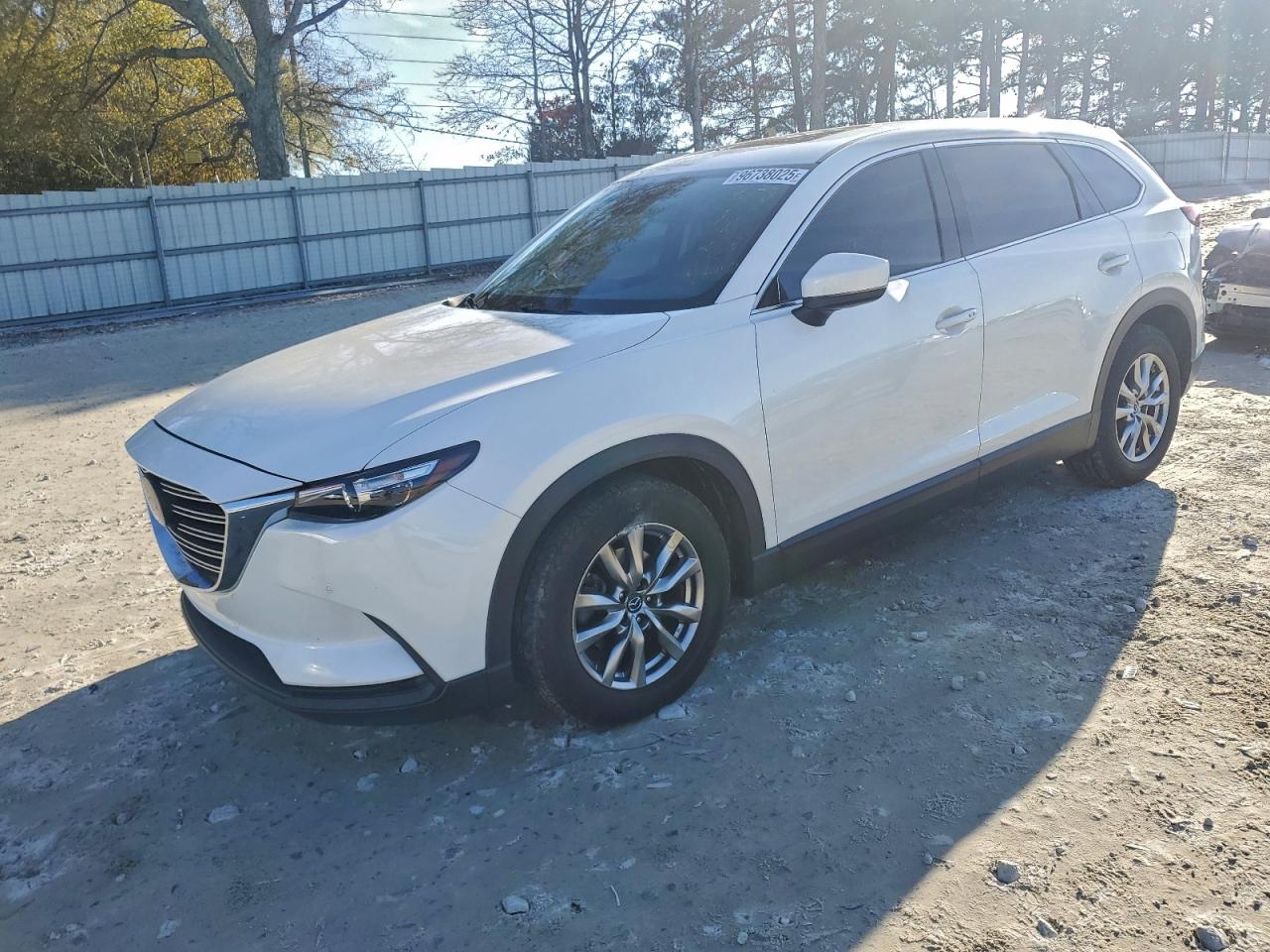 Salvage Mazda Cx Image