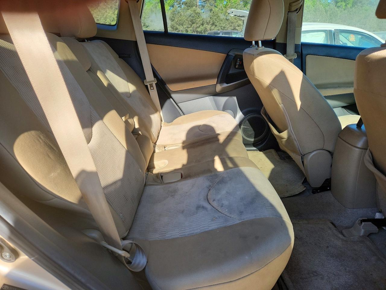 Toyota RAV4 Base